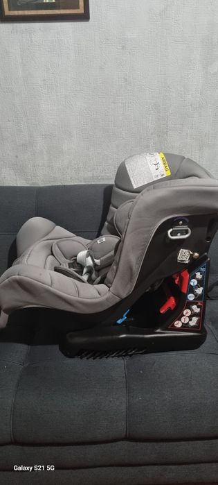 Продам астокресло Chicco Eletta Silver