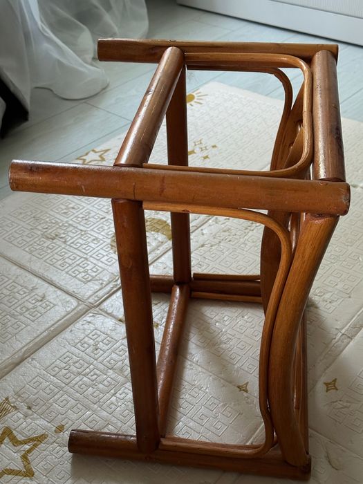 Подставка для ног из ротанга