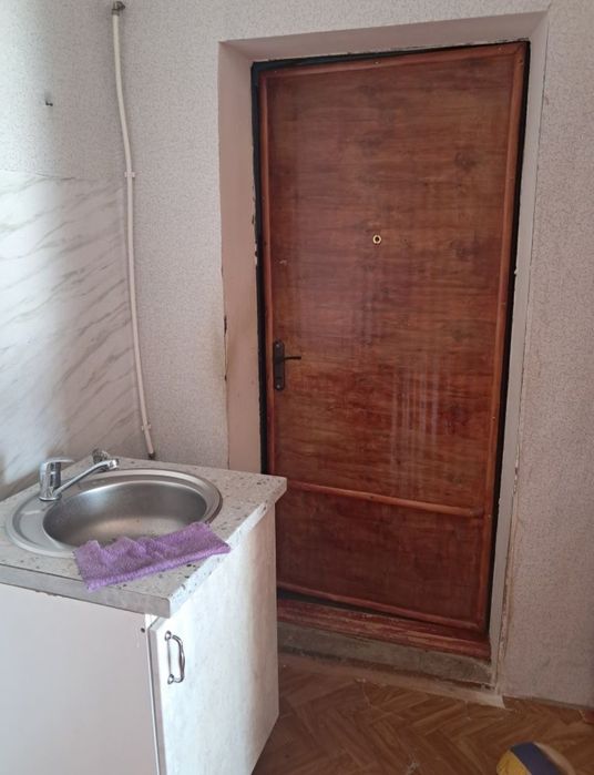 Продам комнату в общежитий