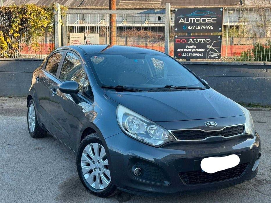 Kia Rio 1.4D на части