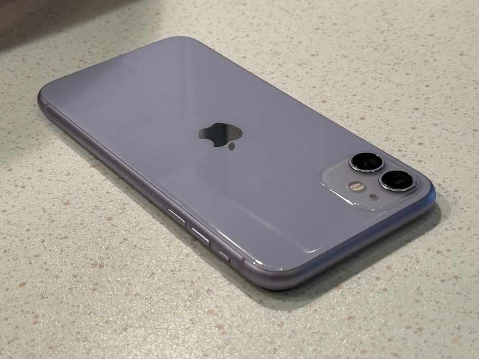 iPhone 11 64GB Purple - Отличен, Нова Батерия.