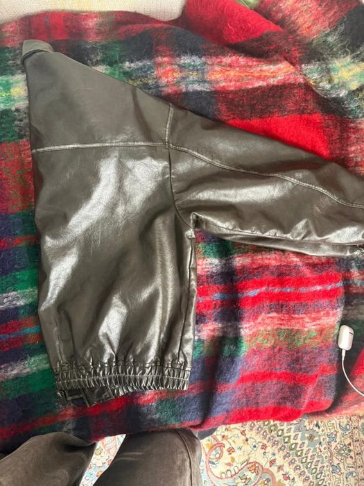 Продам Кожанку чистая кожа