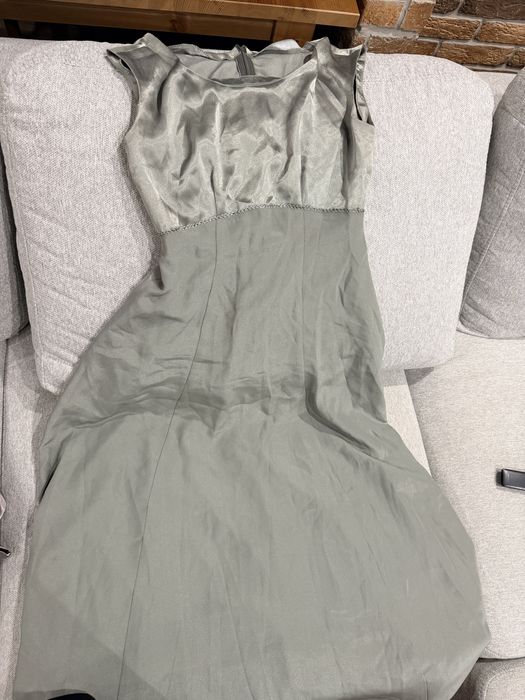 Платья вечерние 44 р