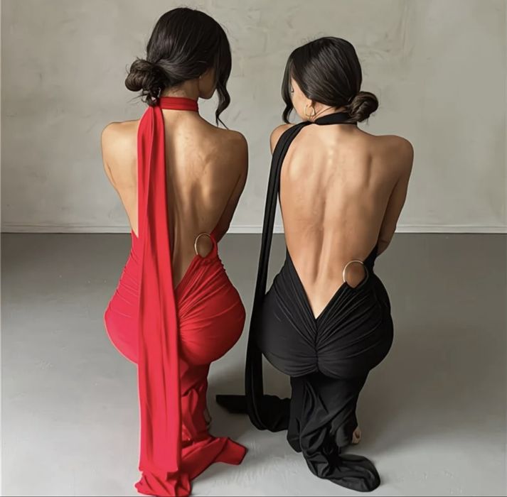 Продам 2  облегающих платья и кардиган