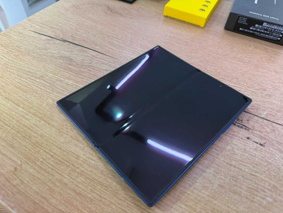Samsung Galaxy Z Fold7 5G 256GB 12GB RAM Dual SIM Albastru – Stare Foarte Bună – Garanție 12 Luni