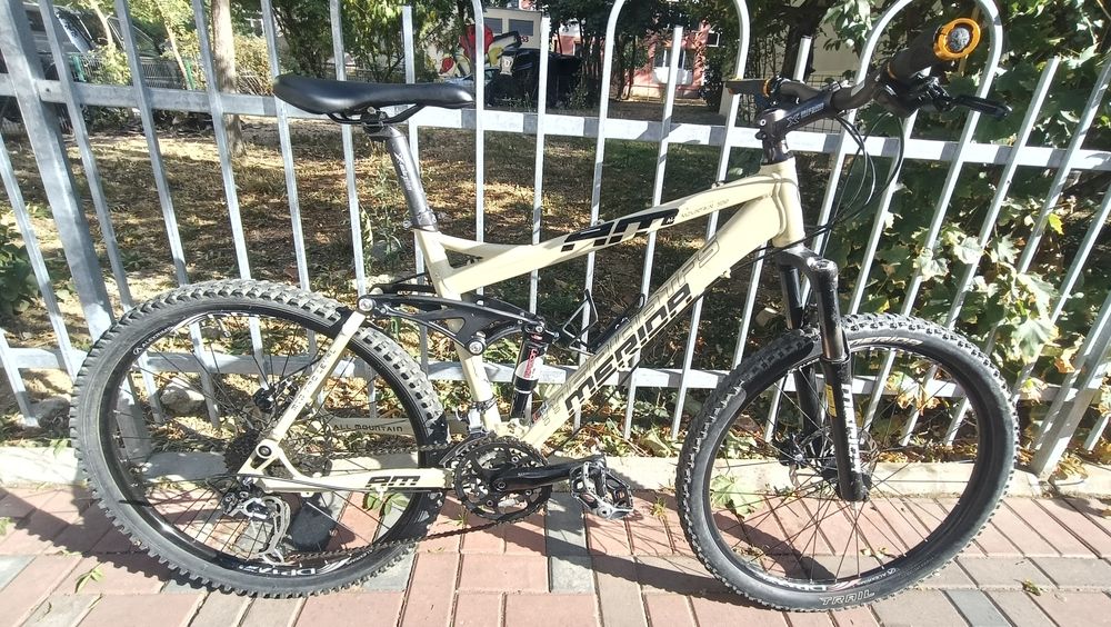 Biciclete de vânzare