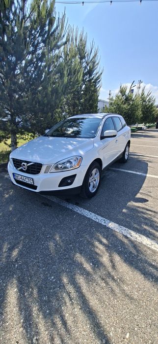 VOLVO  XC60 D5 4×4