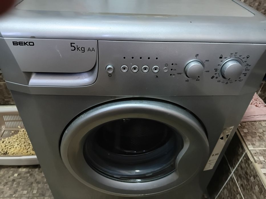 Продам стиральную машинку