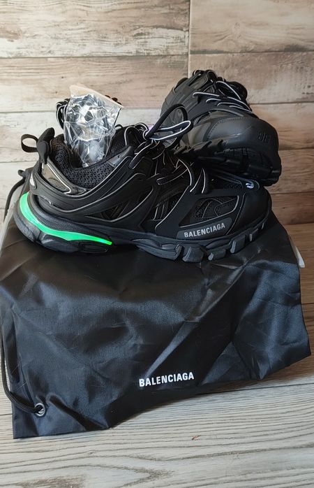 Balenciaga track LED