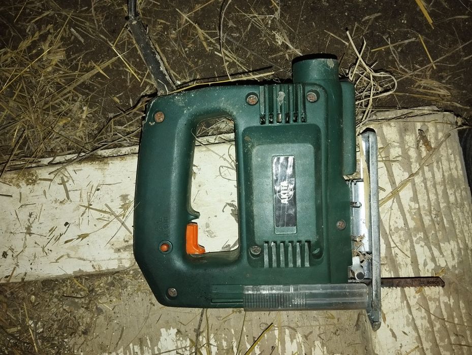 Прибоден трион работи