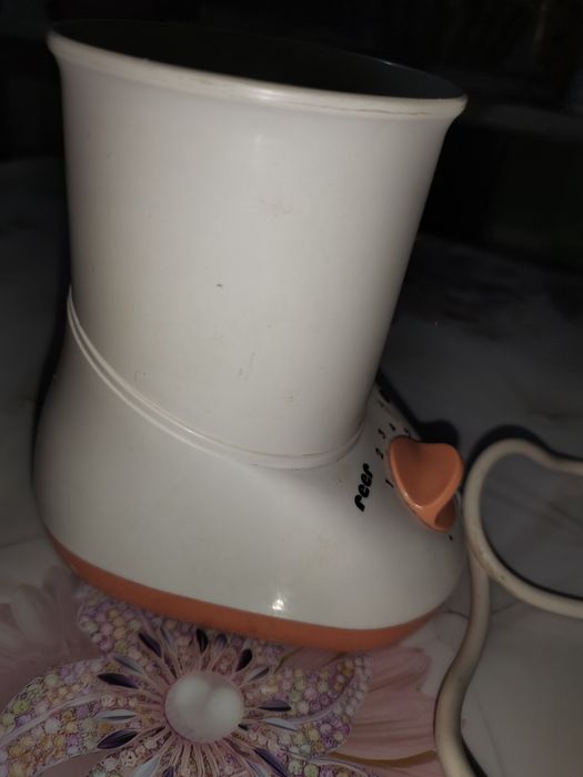 Продам подогреватель для бутылочек