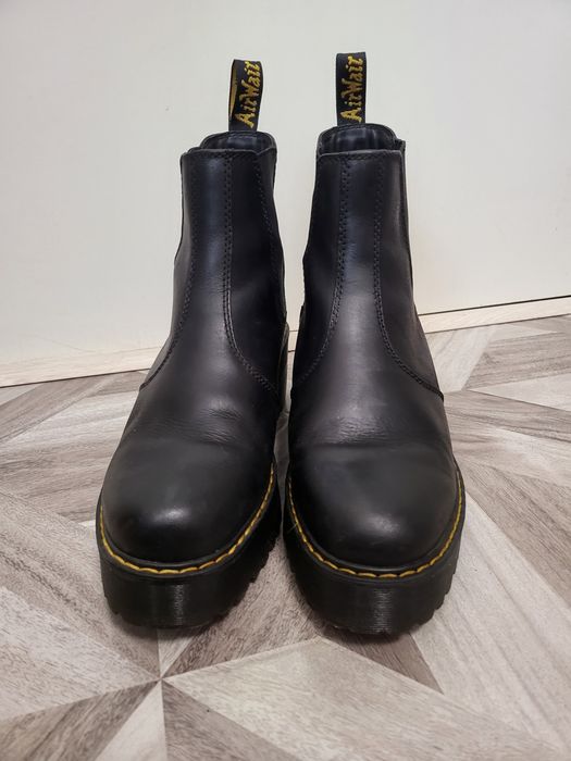 Dr. Martens Rometty