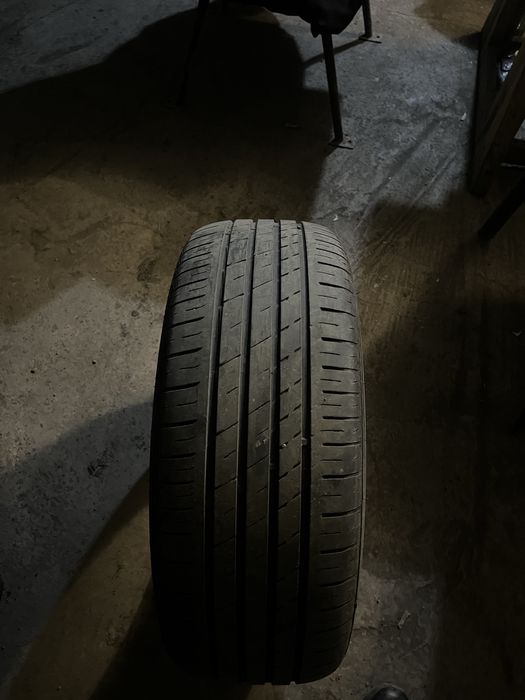 Продам покрышку одну в хорошем сост