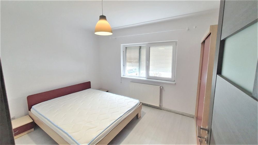 Apartament de închiriat