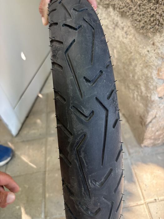 Продавам гуми  за мотор 150/70/18 -90/90