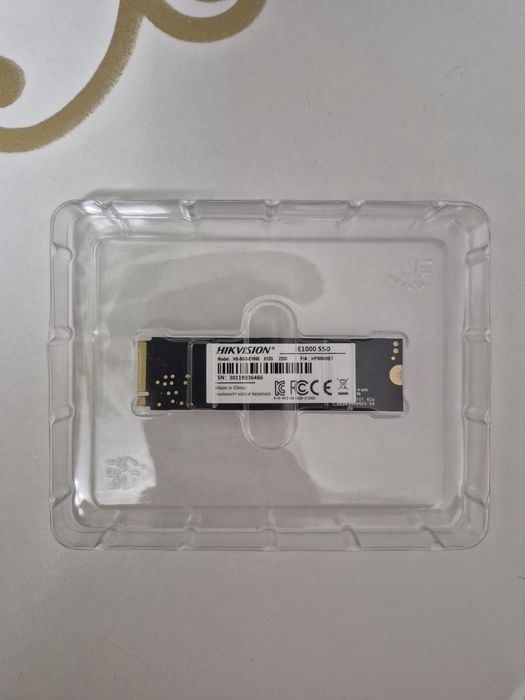 SSD m2 E1000Hikvision  512GB