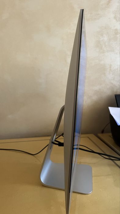 Imac pro 21,5 диагональ