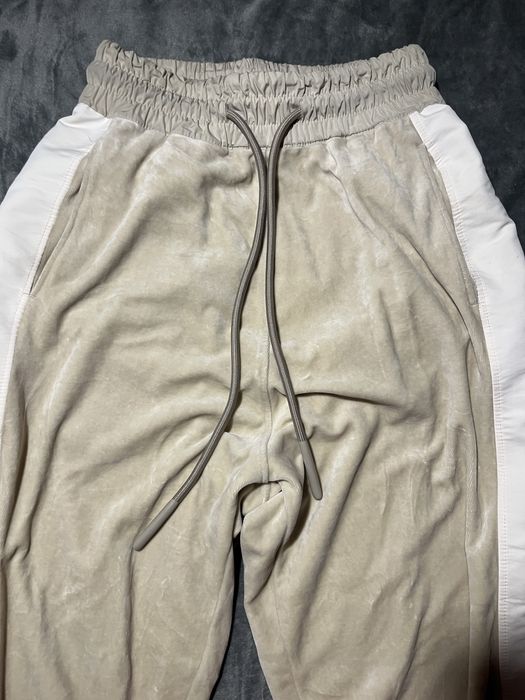 Pantaloni Made By Society