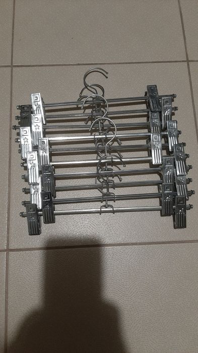 Вешалки для Брюк