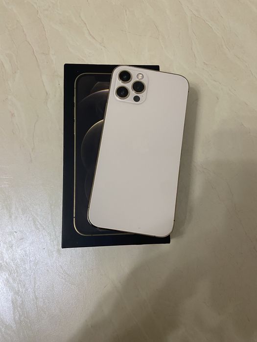 Продаётся айфон 12 про [ IPhone 12 про ] 256 гб