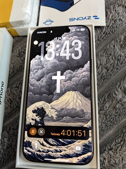 Iphone 16Pro Max 256Gb 88% 5Калъва, И 10 Протектора за Екран