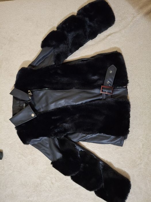 Geaca din imitație de piele,nepurtată