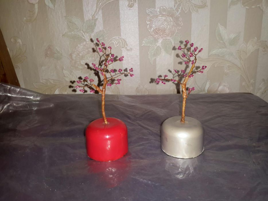 Деревья из бисера