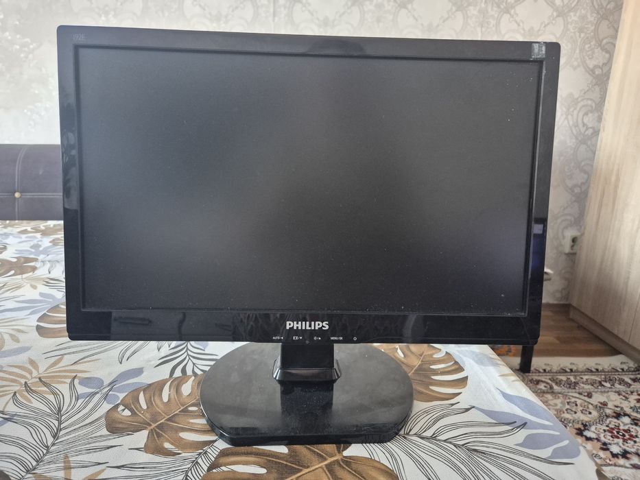 Продам монитор !!!