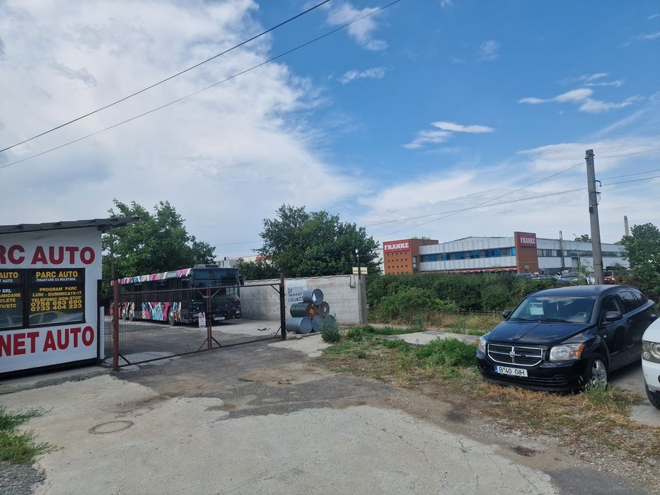 Teren de închiriat  500 mp