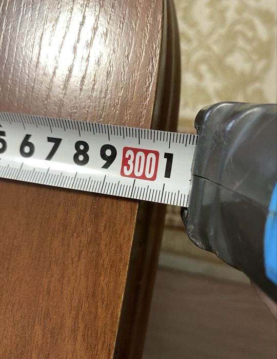Стол гостевой деревянный