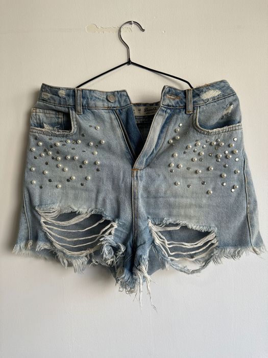 Къси дънкови гащи размер С / 36