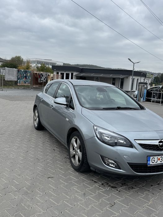 Opel Astra J 1.7 CDTI