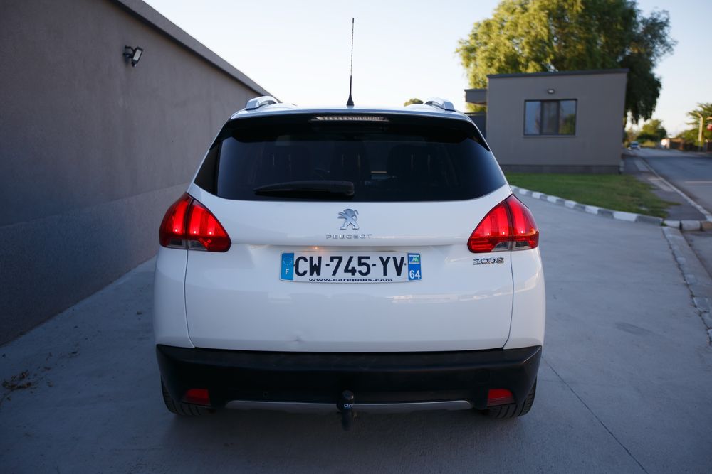 Peugeot 2008  1.6 allure