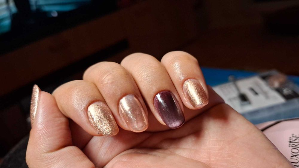 Ungii cu gel - gratuit