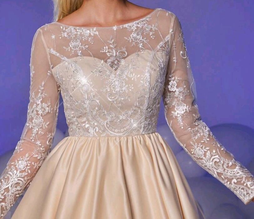 Официална рокля SHEIN Belle
Елегантна луксозна рокля
с дантела в цвят