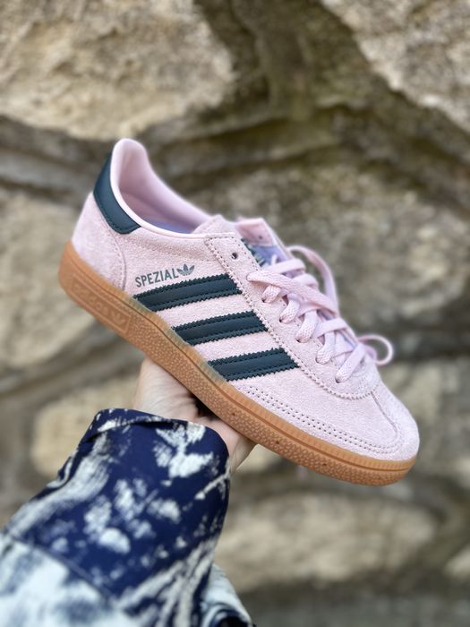 Adidas spezial pink