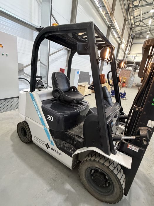 Вилочный погрузчик