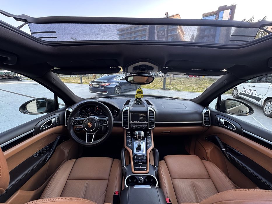 Porsche Cayenne ,suspensie,chrono,soft close !