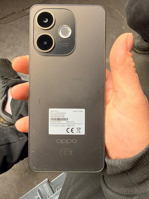 Oppo A5 Pro 5G 256GB  8GB RAM
Se oferă spre vânzare Oppo A5 Pro 5G, achizițio