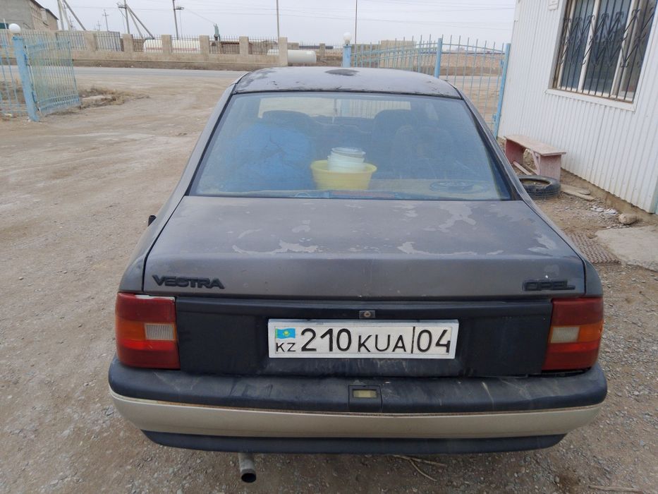 Продам Опель вектра 1.6