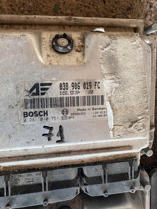 Компютър моторен еку ecu електронен блок двигател шаран 1.9тди