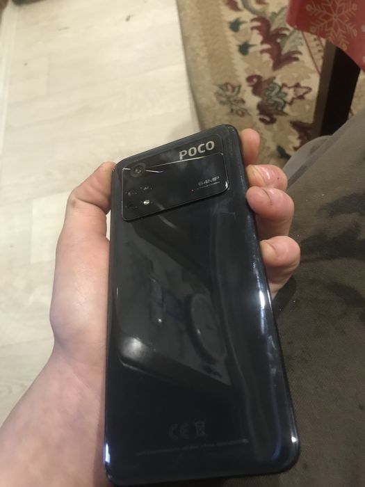 Продам телефон поко м4 про