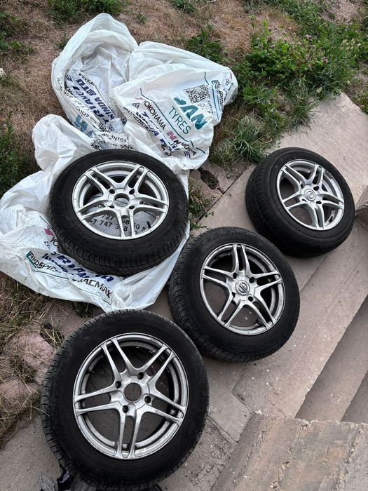 Титановые диски на Ниссан примера