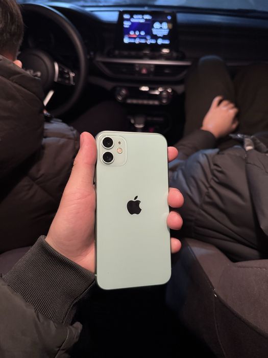 Айфон 11 в отличном состоянии