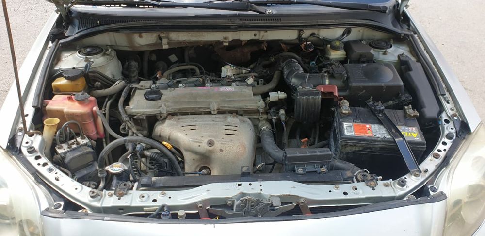 Продаю тойоту авенсис