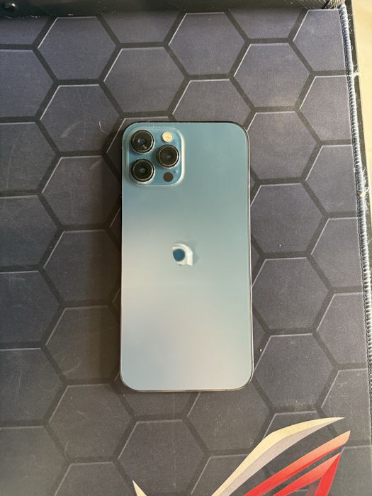 Продается  iphone 12 pro max