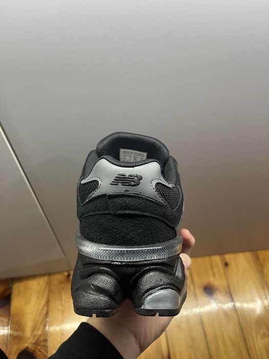 Обувки New Balance 9060