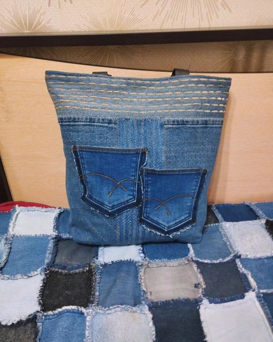 Продажа сумок,покрывал