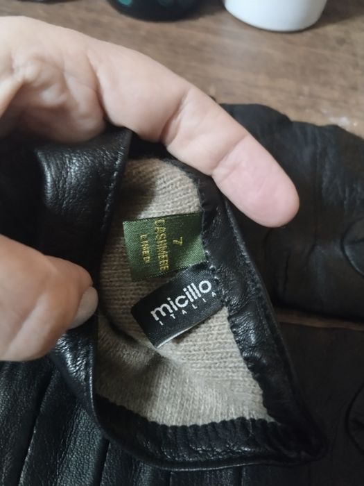 Новые кожанные перчатки продам