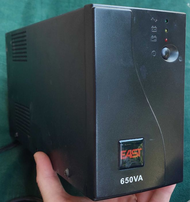 UPS EAST 650VA бесперебойное питание